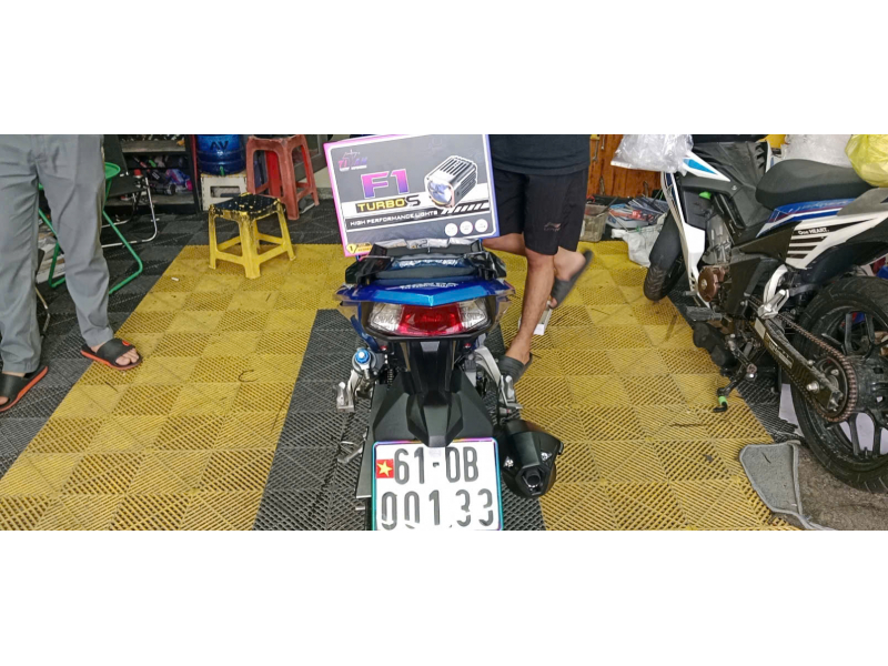 Độ đèn nâng cấp ánh sáng Trợ sáng Titan F1 Turbo S cho xe Winner V1
